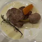 オステリア ジョイア - 肉料理、神奈川県産相模豚の肩ロースのロースト