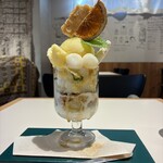 Art Gallery Cafe 茶々華 - 柚子パフェ