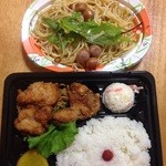 Dhio - 手羽から揚げ弁当　198円 　ペペロンチーノ　98円