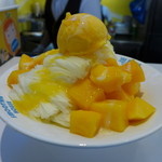 思慕昔 - ミルク氷をそのままかいて、芒果アイスをのせています。