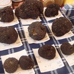 Osteria dell'Arco - アルバのトリュフ市