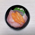 魚丼 - 料理写真:まぐろサーモン丼