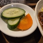 侑久上海 THE BUND - 