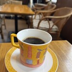 岩本珈琲 - ▪️名のない珈琲
      　750円（税込）
      　マスターが今のあなたに合ったコーヒー豆を
      　ブレンドして淹れる一杯。