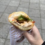 Bánh mì 333 - チャーシューバインミー　¥600