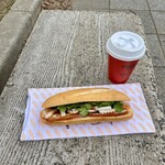 Bánh mì 333 - チャーシューバインミー　¥600