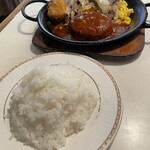 レストラン カロリー - ジャンボ鉄板焼1,300円
中盛ライス＋80円