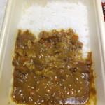 みよしの - みよしの弁当　５００円　下段のカレーライス　チン後　【　２０１４年１２月　】