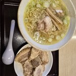 中華そば 弥太郎 - 塩ラーメン、チャーシュートッピング