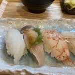 ますだや - アオリイカ　鰆(さわら)　赤海老