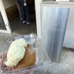 ルース キョウト - ■CUSTARD CREAM DOUGHNUT¥380