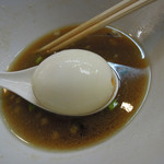 煮干中華ソバ イチカワ - 出汁打込み式味玉齧る