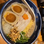 なかご - 背脂焦がし醤油+味玉