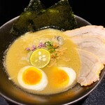 NEXT□ - 特製牡蠣白湯『koeru』（1,490円・税込）