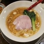 金町製麺 - 豚骨醤油そば