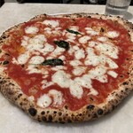 アンティーカ・ピッツェリア・ダ・ミケーレ 恵比寿 - マルゲリータ