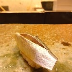 すし家 一柳 - 小鰭・・