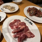 大衆炭火焼肉ジンギスカン ホルモン酒場 風土. - 