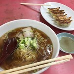 マルシン飯店 - 