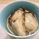鮨処 暁 -akatsuki- - 仙鳳趾 真牡蠣