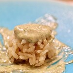 鮨処 暁 -akatsuki- - 肝ソースにシャリ