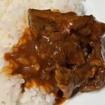STEAK HOUSE GREAT - カレーをかける