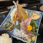 魚問屋食堂 さかなや くろ - 料理写真:房総アジいろいろ定食 ￥1,950