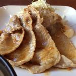 なごみ - ＜生姜焼き定食＞豚ロースが4枚も