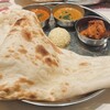 Taj Palace アジアンダイニング - 巨大すぎるナン