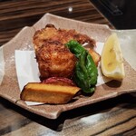 玄品 新宿三丁目 ふぐ・うなぎ料理 - 唐揚げ。フグはやっぱり唐揚げ