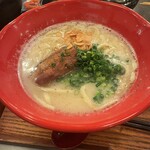 ツマンデ呑める みやこパーラー ハイサイ! - てびちで出汁とるコク旨宮古そば