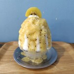 二代目 青山商店 - 横からの図