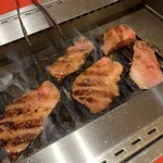 焼肉ジュージュー - 