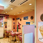スーリア - 店内