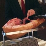 ウィーナーバインシンケンを目の前でカッティング