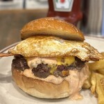 HYOE'S BURGERS + FRIES - 