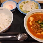 松屋  - 料理写真:牛豆腐キムチチゲ定食＋生野菜
