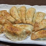 餃子 照井 - 全景