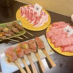 すき焼き しゃぶしゃぶ 肉寿司 食べ放題 和牛ざんまい 心斎橋店 - 