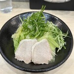 つけ麺本舗辛部 - 定番つけ麺1030円麺1玉辛さ3