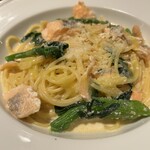アフタヌーンティー・ティールーム 有楽町ルミネ店 - 明太子とサーモンのクリームソースパスタ