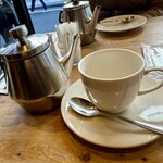 アフタヌーンティー・ラブアンドテーブル - 