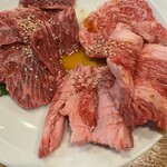 焼肉ハウス 明洞 - 