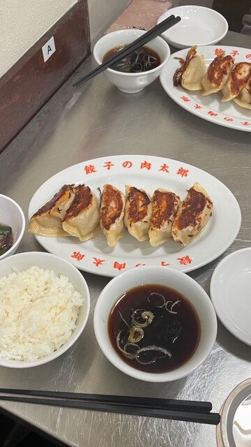 肉太郎 by fabc78 : 餃子の肉太郎 - 神保町/餃子 | 食べログ