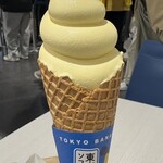 東京ばな奈ソフトクリーム - 料理写真:
