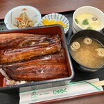 浅草聚楽 - 鰻重　全景