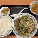 日高屋 - 料理写真:ニラレバ炒め定食