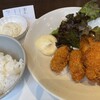 海鮮丼と唐揚げ 百海里
