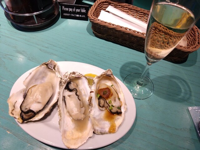 8TH SEA OYSTER Bar cocono susukino店のご予約 - すすきの（市電