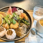 my name is... - おにぎりプレートランチ